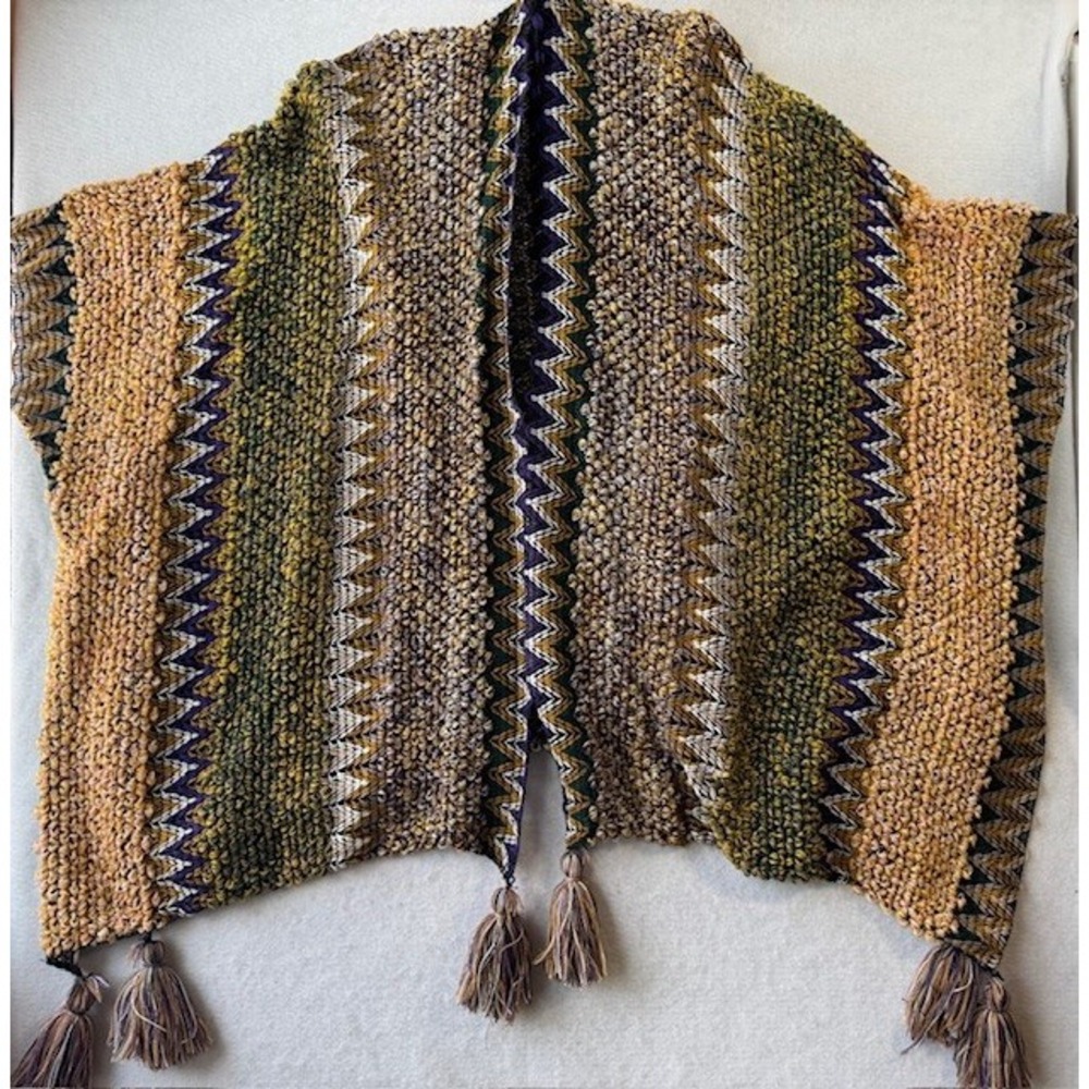Desert Dreams Crochet Ruana Green Three Birds Nest Shawl Boho Festival Hippie‎